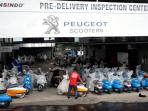 peugeot-scooters-pre-delivery-inspection_20160314_183704.jpg