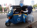 pgn-sediakan-700-bajaj-gratis-sambut-hut-ri_20160815_022554.jpg