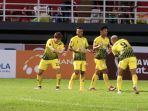 piala-presiden-persija-jakarta-takluk-0-2-dari-barito-putera_20220619_215137.jpg