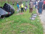 pickup-pembawa-belasan-wisatawan-di-lampung-alami-kecelakaan-3-orang-tewas-dan-4-luka-berat.jpg