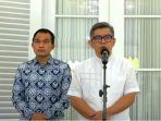 pihak-keluarga-yaang-diwakili-kakak-ridwan-kamil-erwin-muniruzaman.jpg