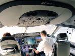 pilot-dan-co-pilot-maskapai-tuifly.jpg