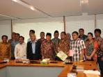 pimpinan-dpr-terima-delegasi-keluarga-pasien-korban-vaksin-palsu_20160719_161744.jpg