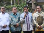 pimpinan-mpr-temui-sandiaga-uno_20191014_191712.jpg