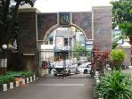 pintu-gerbang-kejaksaan-agung_20161201_110538.jpg