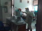pmi-tangerang-lakukan-penyemprotan-disinfektan_20201209_150449.jpg