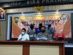 polda-diy-ungkap-kasus-sate-beracun.jpg