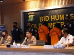 polda-metro-jaya-rilis-kasus-mutilasi-di-bekasi_20211128_210541.jpg