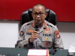 polda-metro-jaya-rilis-kasus-narkoba-artis-renald-ramadhan_20201019_180021.jpg