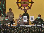 polda-papua-merilis-penangkapan-pada-penasihat-komite-nasional-papua-barat-knpb-timika.jpg
