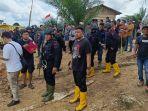 polisi-amankan-beberapa-orang-dugaan-perintangan-pertambangan-di-kabupaten-muratara-sumsel.jpg