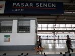 polisi-bawa-anjing-mengamankan-stasiun-pasar-senen_20180619_191445.jpg