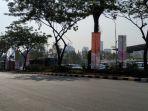 polisi-di-gerbang-pemuda.jpg