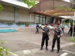 polisi-di-starbucks-nih2_20160116_131227.jpg