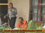 polisi-geledah-rumah-pelaku-teror-gereja_20160829_132156.jpg