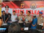 polisi-gerebek-lokasi-penjualan-barang-curian_20161221_133538.jpg