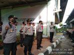 polisi-jaga-di-kolong-fly-over-kuningan.jpg