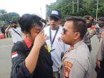 polisi-larang-massa-tak-punya-izin-ikut-demo.jpg