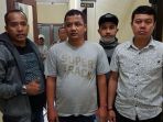 polisi-menangkap-hamdani-tengah-di-kawasan-gunung-sindur-bogor-jawa-barat_20180410_151638.jpg