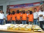 polisi-menangkap-lima-pelaku-sindikat-pengedar-narkoba_20171008_180956.jpg