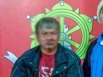 polisi-menunjukkan-tersangka-maling-kerbau-tinggal-tambunan-49.jpg