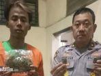 polisi-menunjukkan-tersangka-pengedar-ganja-dan-barang-bukti-yang-disita.jpg
