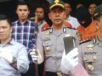 polisi-perlihatkan-barang-bukti_20180713_135938.jpg