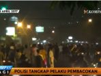 polisi-tangkap-pembacok-dalam-tawuran-dewi-sartika_20170427_113804.jpg