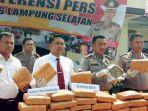 polres-lampung-selatan-gagalkan-pengiriman-92-kg-ganja.jpg
