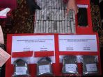 polres-malang-tangkap-tiga-tsk-penjual-bahan-petasan_20230327_162203.jpg