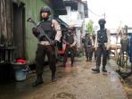 polresta-banjarmasin-geledah-kampung-narkoba_1_20160315_091430.jpg