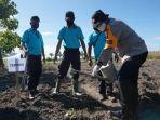 polresta-jayapura-berkebun.jpg