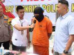 polresta-tangerang-menunjukkan-tersangka-b.jpg