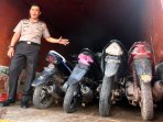 polrestabes-makassar-gelar-kasus-curanmor_20160113_155359.jpg