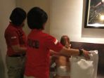 polwan-tutupi-tubuh-korban-trafficking_1_20170825_095431.jpg