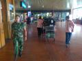 porter-bandara-soekarno-hatta.jpg