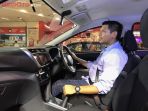 posisi-duduk-di-daihatsu-sirion_20181001_152318.jpg