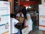 posko-kesehatan-bni-peduli-di-tuminting-keluarahan-bailang.jpg