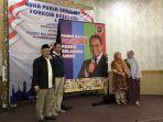 poskora-anies.jpg