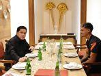 postingan-erick-thohir-saat-sambut-shayne-elian-jay-pattynama.jpg