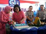 potong-tumpeng_20160923_115322.jpg
