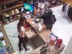 potongan-rekaman-cctv-memperlihatkan-gadis-23-tahun-bernama-renata-ranyelle-almeida.jpg