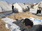 potret-kehidupan-pengungsi-di-khan-yunis-gaza-selatan_20231026_072903.jpg