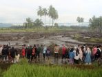 potret-kerusakan-akibat-banjir-bandang-di-sumbar_20240513_102203.jpg