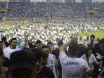 potret-memilukan-kerusuhan-sepak-bola-di-el-savador_20230523_104616.jpg
