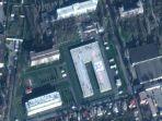 potret-satelit-maxar-technologies-yang-diduga-sebagai-pangkalan-militer-rusia-di-mariupol-ukraina.jpg