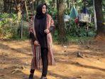 potret-terbaru-rina-gunawan-1.jpg