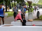 ppkm-level-3-taman-lapangan-banteng-tetap-ramai-pengunjung_20220213_221219.jpg