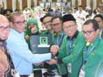 ppp-daftarkan-pemilu-2019-di-kpu-jakarta_20171016_105559.jpg