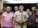 prabowo-beri-keterangan-pers-terkait-perkembangan-perekonomian_20181005_231439.jpg
